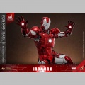 Hot Toys Iron Man Mark III (Red & Chrome Version) Exclusive - Iron Man