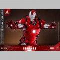 Hot Toys Iron Man Mark III (Red & Chrome Version) Exclusive - Iron Man