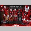 Hot Toys Iron Man Mark III (Red & Chrome Version) Exclusive - Iron Man