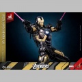 Hot Toys Iron Man Mark VII (Black & Gold Version) - Les Avengers