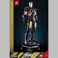 Hot Toys Iron Man Mark VII (Black & Gold Version) - Les Avengers