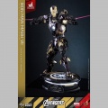 Hot Toys Iron Man Mark VII (Black & Gold Version) - Les Avengers