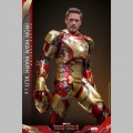 Hot Toys Iron Man Mark XLII (2.0) Deluxe - Iron Man 3