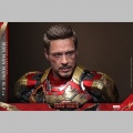 Hot Toys Iron Man Mark XLII (2.0) Deluxe - Iron Man 3