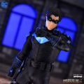 Mezco Toys Nightwing - DC Comics