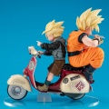 Son Goku & Son Gohan & Motorbike - Dragon Ball Z (Megahouse)