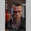 Hot Toys T-800 Battle Damaged Version 2.0 - Terminator 2