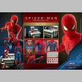 Hot Toys Spider-Man (New Red and Blue Suit) (Deluxe Version) - Spider-Man: No Way Home