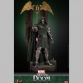 Hot Toys Doctor Doom - Marvel