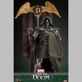 Hot Toys Doctor Doom - Marvel