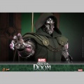 Hot Toys Doctor Doom - Marvel