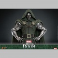 Hot Toys Doctor Doom - Marvel