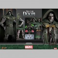 Hot Toys Doctor Doom - Marvel