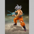 S.H. Figuarts Son Goku Ultra Instinct - Dragon Ball Super