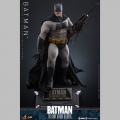 Hot Toys Batman - Batman: The Dark Knight Returns