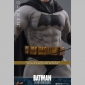 Hot Toys Batman - Batman: The Dark Knight Returns