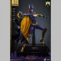 Hot Toys Batgirl (Purple and Gold Version) Exclusive - Batman Arkham Knight