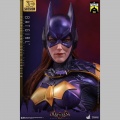 Hot Toys Batgirl (Purple and Gold Version) Exclusive - Batman Arkham Knight