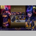 Hot Toys Batgirl (Purple and Gold Version) Exclusive - Batman Arkham Knight