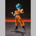 S.H. Figuarts Son Goku Super Saiyan God - Dragon Ball Super