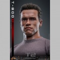 Hot Toys T-800 2.0 - Terminator 2