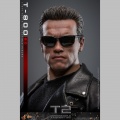 Hot Toys T-800 2.0 - Terminator 2